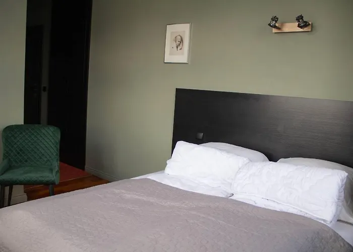 Open Doors ホステル *